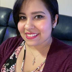 Meet your Posher, Natasha